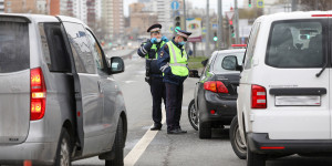 В Москве камеры начали штрафовать водителей без пропусков - «Автоновости»