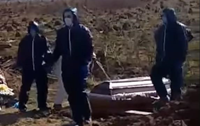 В сети показали похороны умершей от коронавируса роженицы на Прикарпатье - (видео)