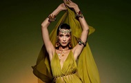 Белла Хадид снялась в прозрачном платье для Vogue - «Фото»
