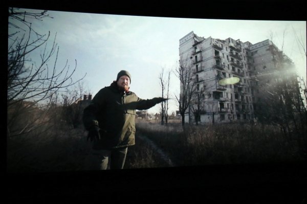 Фильм Семёна Пегова о Донецком аэропорте YouTube вернул после протестов - «Военное обозрение»