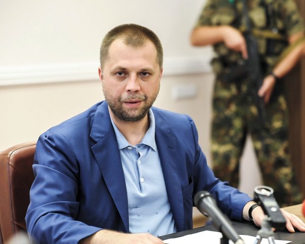 Экс-премьер ДНР назвал Стрелкова-Гиркина деградантом - «Новороссия»