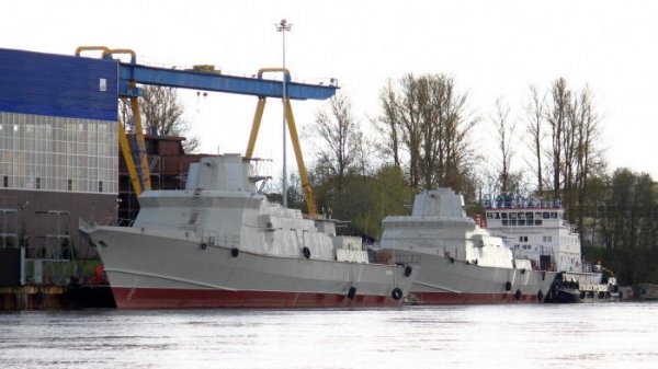 На завод в Ленинградской области прибыла пара «Каракуртов» - «Новороссия»