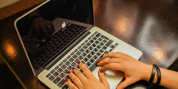 Пиратство в Сети: как с ним борются и что "работает" в России? - «Политика»