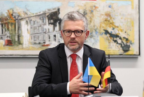 Посол Украины в ФРГ: Еще при жизни Шредера Крым вернется в состав Украины - «Новороссия»