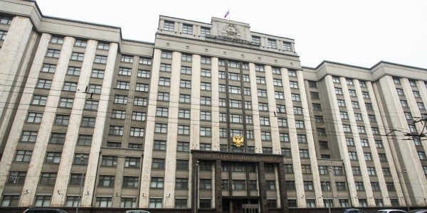 В Госдуму внесли законопроект о штрафах для чиновников за оскорбления - «Политика»