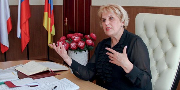 В Крыму чиновница пожелала "сдохнуть" собакам нарушителей самоизоляции - «Политика»