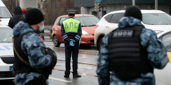 В Москве отменили более 1 тысячи штрафов за езду без пропуска - «Автоновости»