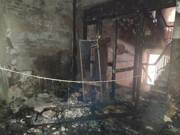 В Новотроицке пожарные спасли из горящего дома 22 человека - «Новороссия»