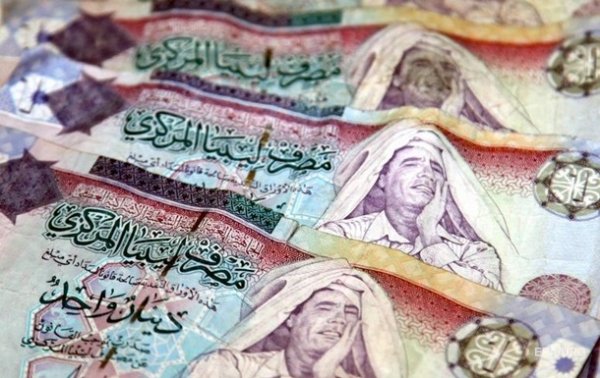 В РФ отрицают незаконность поставок банкнот Ливии - «В мире»
