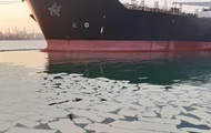 В порту Южном произошло аварийное загрязнение вод - «Фото»