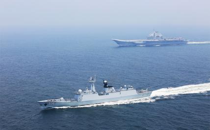 Китайцы взяли американский эсминец в кольцо и начали гонять по морю - «Военные действия»