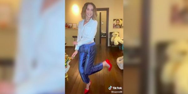 Бузова запустила флешмоб #МыРоссия, его поддержали знаменитости - «Политика»