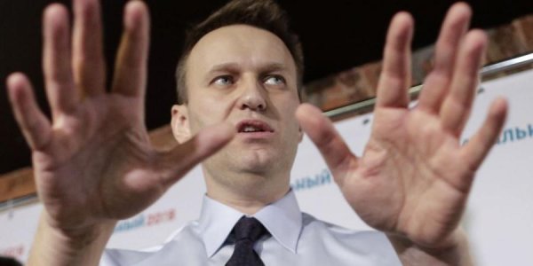 Псевдопрофсоюз личного окулиста Навального нарушает закон о персональных данных - «Политика»