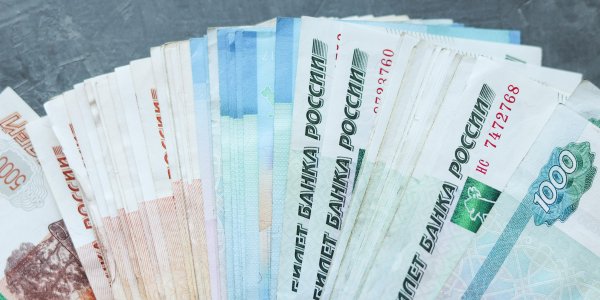 Россияне рассказали о подходящем возрасте обретения финансовой независимости - «Политика»