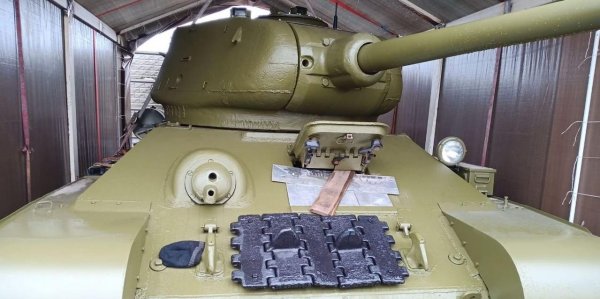 Россиянин выставил на продажу танк Т-34 1945 года выпуска - «Политика»