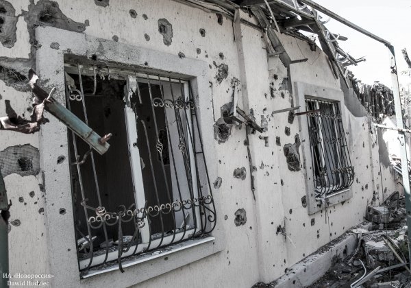 Украинские боевики нанесли удар по посёлкам ДНР - «Новороссия»