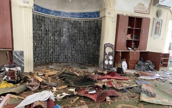 В Кабуле при взрыве в мечети погибли четыре человека - «В мире»