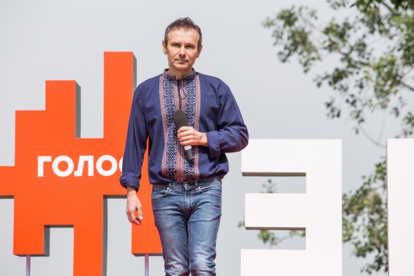 Верховная рада не проголосовала за отставку Вакарчука - «Новороссия»