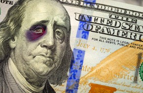 Описан сценарий резкого падения доллара - «Экономика»