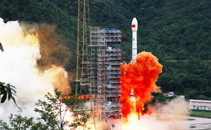 Пекин утер нос: Китай в разгар эпидемии запустил спутник и систему навигации - «В мире»