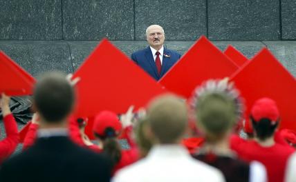 Лукашенко хоть и диктатор, но у него стоит поучиться, как защищать жизнь людей - «Политика»