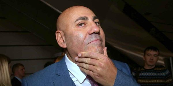Губерниев посоветовал жалующемуся на безденежье Иосифу Пригожину просить помощи у властей Британии - «Политика»