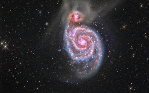 Hubble снял "сверхскоростную" галактику - «Наука»