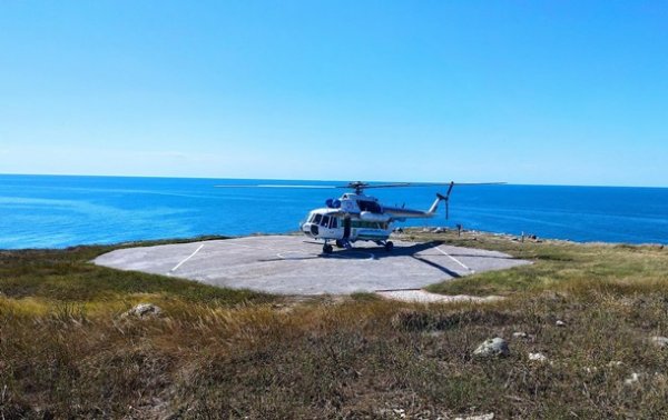 На остров Змеиный впервые за 12 лет сел пограничный вертолет - (видео)