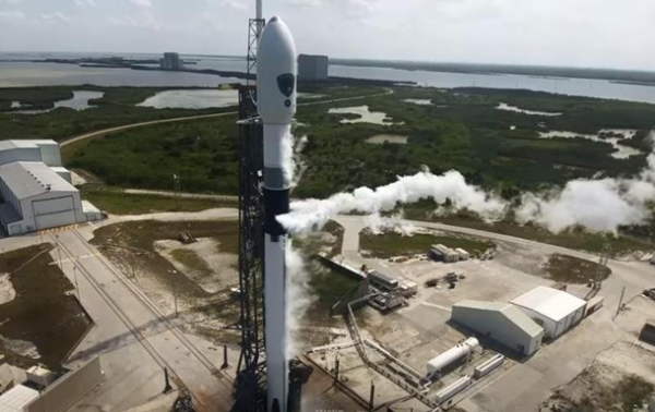 Ракета SpaceX вывела на орбиту третий GPS-спутник - «Наука»