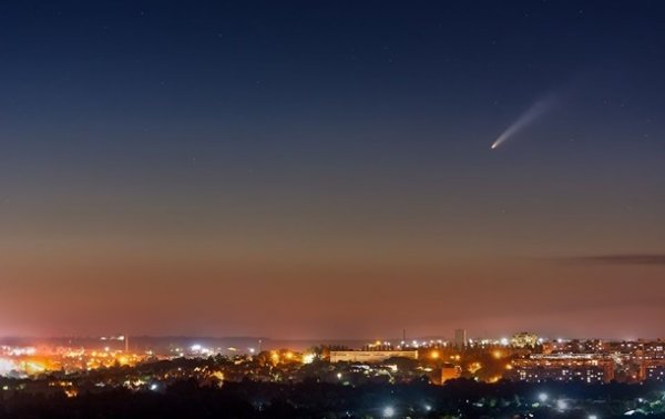 Раз в 6800 лет: из Украины увидели комету NEOWISE - «Наука»
