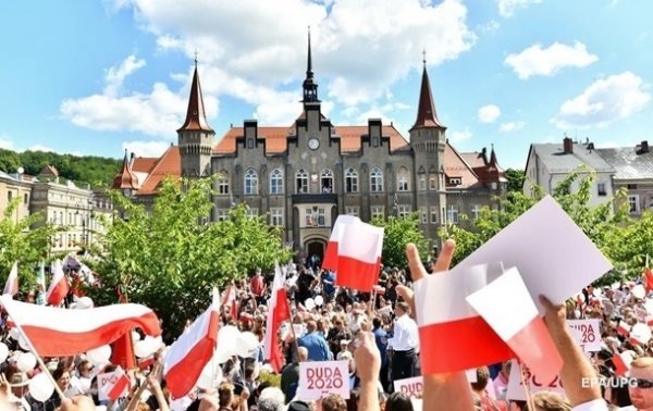 В Польше отметили высокую явку избирателей на выборах - «В мире»