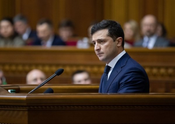 Зеленский нарушил обещание и переехал в государственную резиденцию - «Новороссия»