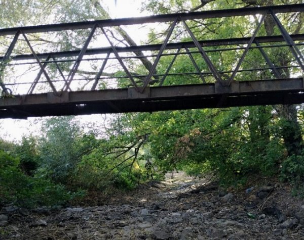 В Луганске пересохла река – местные жители бьют тревогу - «Новороссия»
