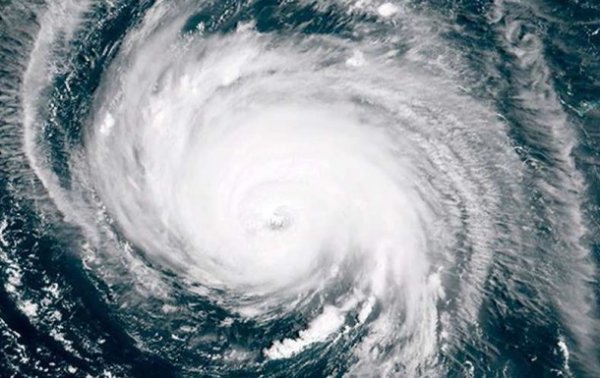 В США эвакуируют полмиллиона человек из-за урагана - «В мире»