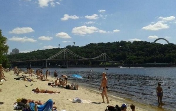 Вода на 11 киевских пляжах кишит кишечной палочкой - «Украина»
