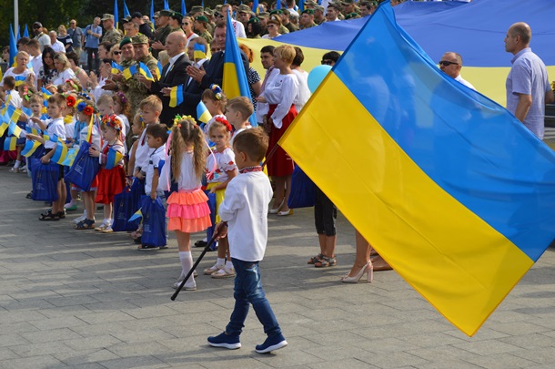 Государственный флаг украины фото