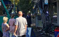 В Киеве маршрутка протаранила торговый павильон - «Фото»
