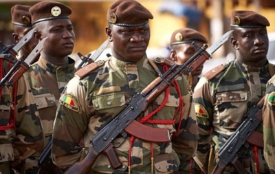 Военные в Мали арестовали президента и премьера - «В мире»
