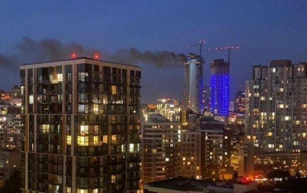 В центре Киеве горела элитная "высотка" - «Украина»