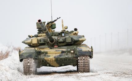 Битва за Марьинку: Лютая машина смерти Т-90 и секретный дрон уничтожают остатки укро-морпехов и бандеровской десантуры - «Военные действия»