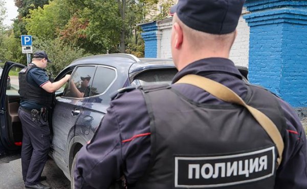 И не взяточник, и при деньгах: Ростов не перестает удивлять - «Общество»