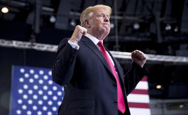 «Фонд помощи для Украины: «Наша политика — это шахматы, а политика Трампа — покер, игра в карты» - «Политика»