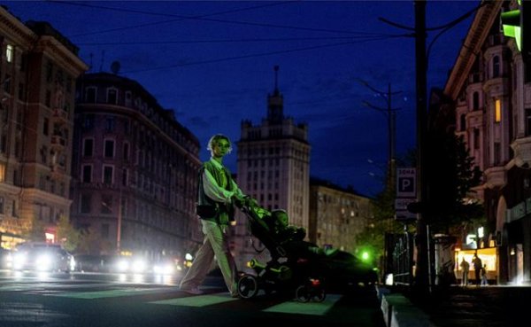 «Ноль генерации. Ноль!»: Украина во тьме, Зеленский в телевизоре пропал, всё мрачно - «Общество»