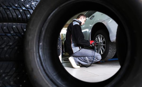Утильсбор проехался по «резине»: Колеса стали дорожать, и дело не только в зиме - «Авто»