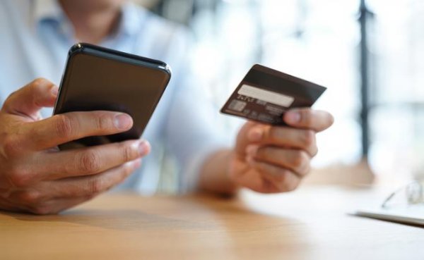 Блокировка переводов: Если вы, не дай бог, оказались в роли Буратино — то слушайтесь советов Центробанка - «Общество»