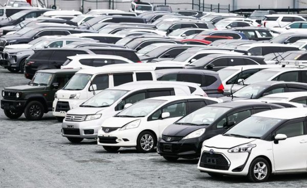 Праворульки стучатся в сердца россиян: Утильсбор полностью убил наш авторынок - «Авто»