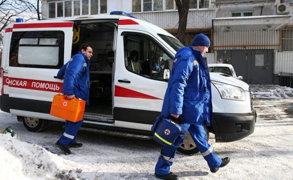 «Скорую помощь» поставили на счетчик — и ей опять предстоит отдуваться за все косяки российской медицины - «Здоровье»