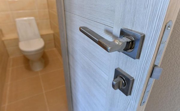 «Мой позывной «Унитаз»! Мэрия Ачинска воюет за «удобства» и с пенсионеркой, и с бомбоубежищами - «Общество»