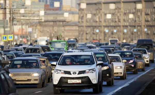 В погоне за «раритетом». Хорошо подержанная иномарка — хит продаж на годы вперёд - «Авто»