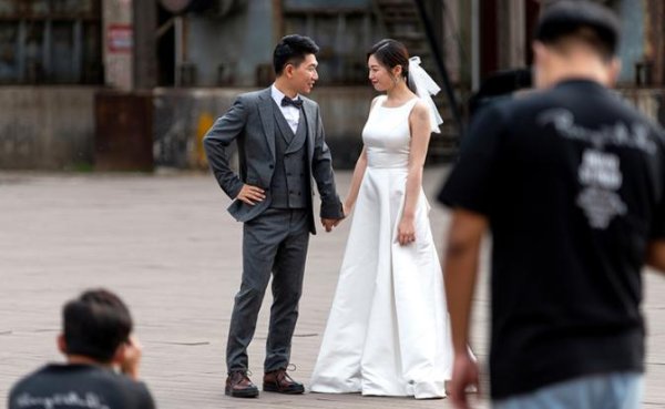 «Ищу невестку». В Китае родители сами взялись устраивать личную жизнь взрослых детей - «В мире»